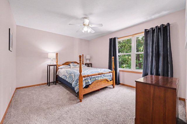 3169 Natures Place Drive SE, Lowell, MI 49331