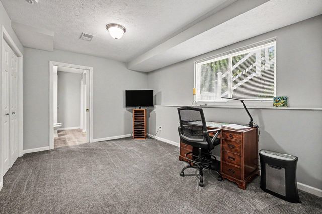 3169 Natures Place Drive SE, Lowell, MI 49331