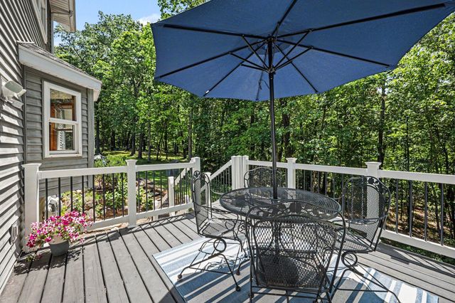 3169 Natures Place Drive SE, Lowell, MI 49331