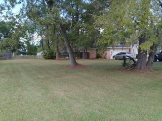 3620 Shore Shadows Drive, Crosby, TX 77532
