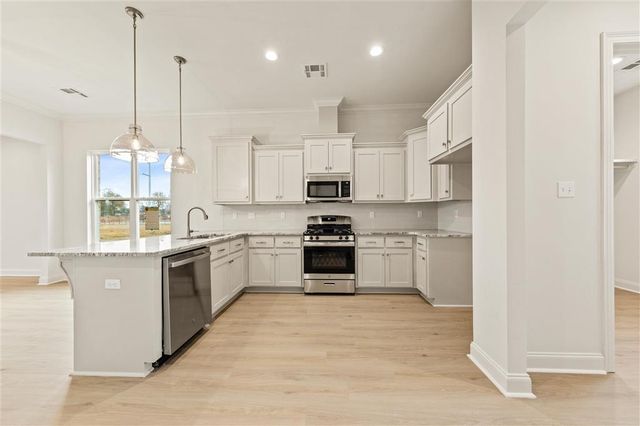 284 Hines Drive, Sulphur, LA 70665