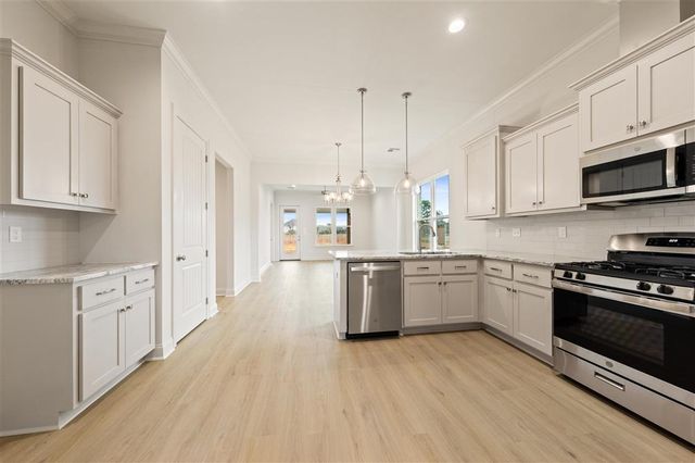 284 Hines Drive, Sulphur, LA 70665