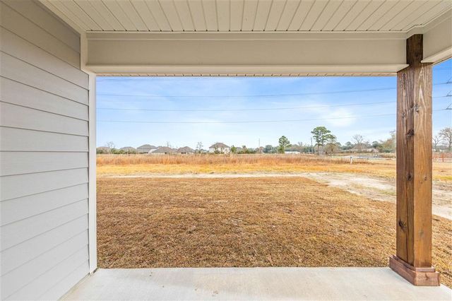 284 Hines Drive, Sulphur, LA 70665