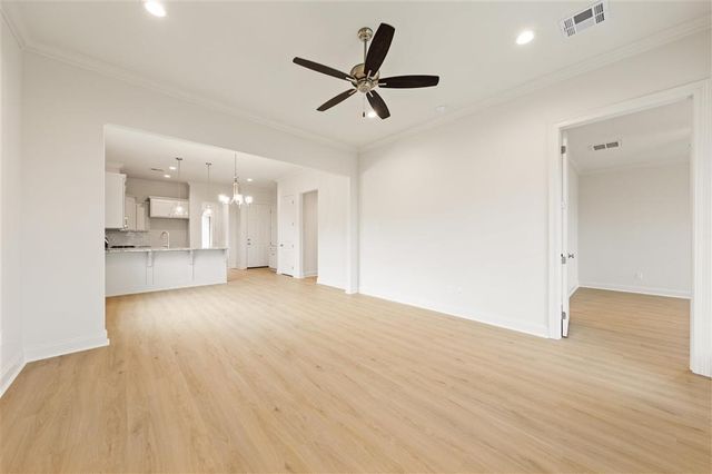 284 Hines Drive, Sulphur, LA 70665