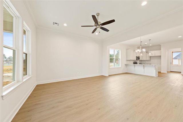 284 Hines Drive, Sulphur, LA 70665