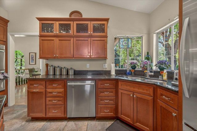 6155 Dockery Avenue, Clovis, CA 93619