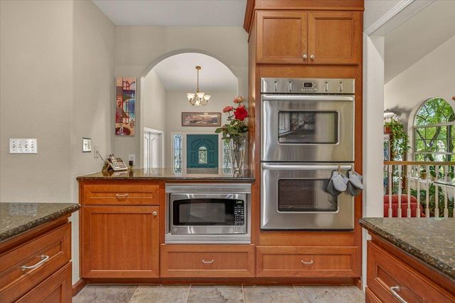 6155 Dockery Avenue, Clovis, CA 93619