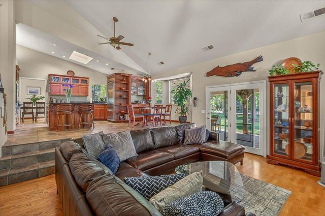6155 Dockery Avenue, Clovis, CA 93619