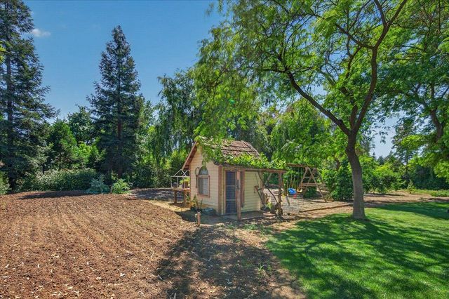 6155 Dockery Avenue, Clovis, CA 93619