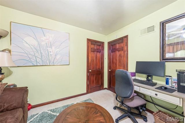 1225 Sunbeam Lane, St Louis, MO 63137
