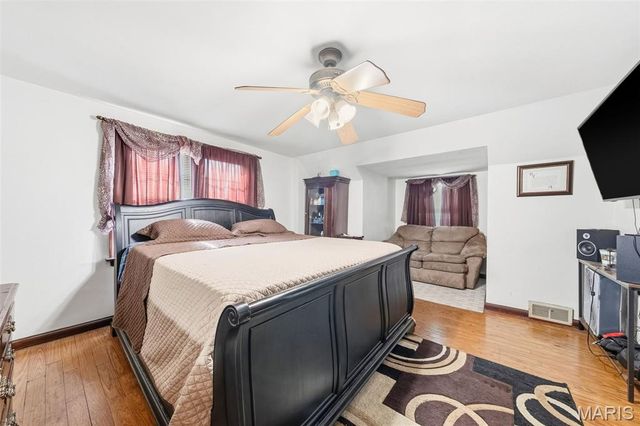 1225 Sunbeam Lane, St Louis, MO 63137