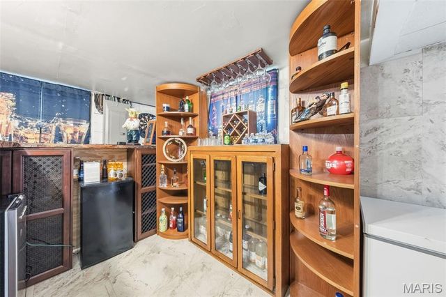 1225 Sunbeam Lane, St Louis, MO 63137