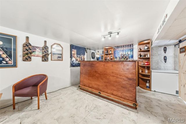 1225 Sunbeam Lane, St Louis, MO 63137