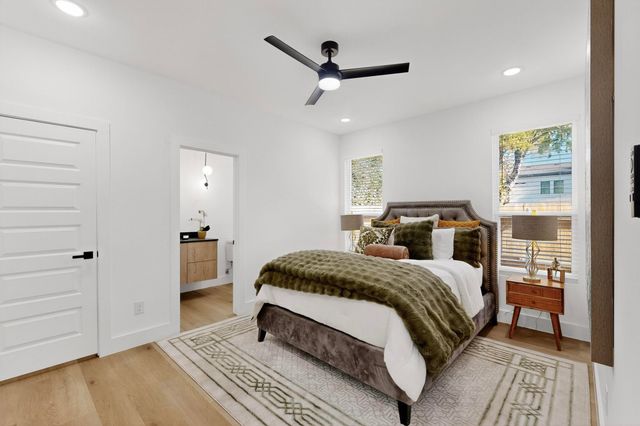 2413 Hooper Street, Dallas, TX 75215