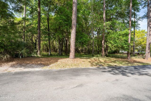 245 Distant Island Drive, Beaufort, SC 29907