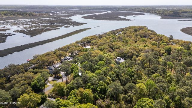 245 Distant Island Drive, Beaufort, SC 29907