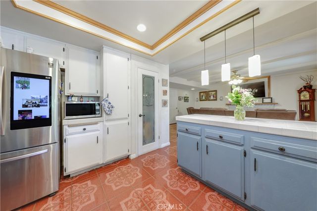 10926 Cochran Ave, Riverside, CA 92505