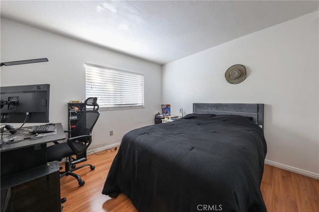 10926 Cochran Ave, Riverside, CA 92505