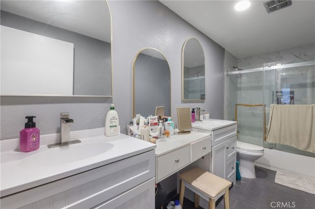 10926 Cochran Ave, Riverside, CA 92505