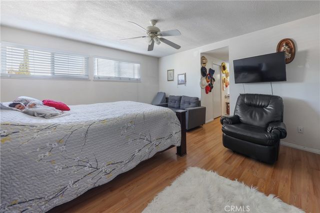 10926 Cochran Ave, Riverside, CA 92505