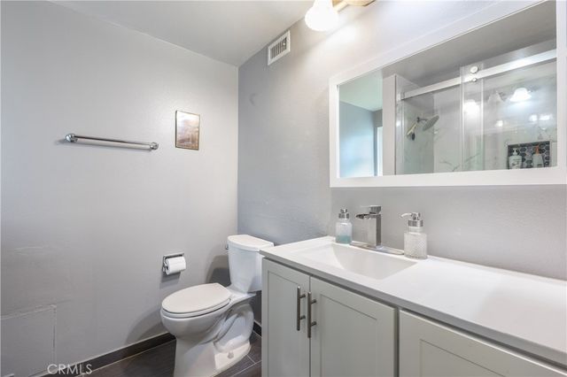 10926 Cochran Ave, Riverside, CA 92505