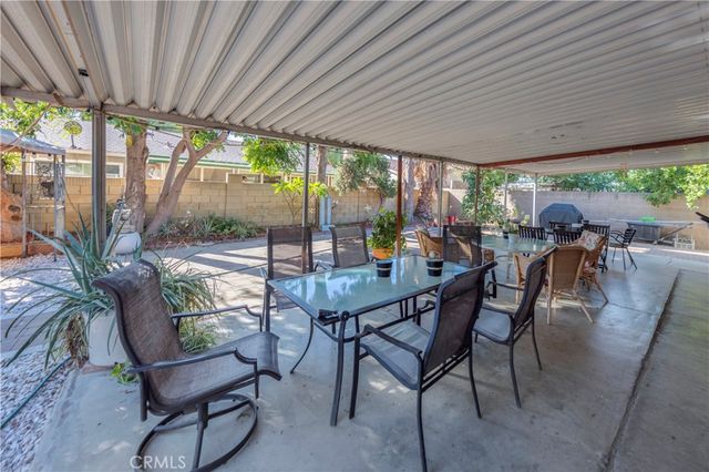 10926 Cochran Ave, Riverside, CA 92505