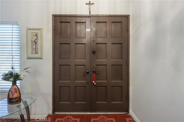 10926 Cochran Ave, Riverside, CA 92505
