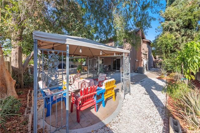 10926 Cochran Ave, Riverside, CA 92505