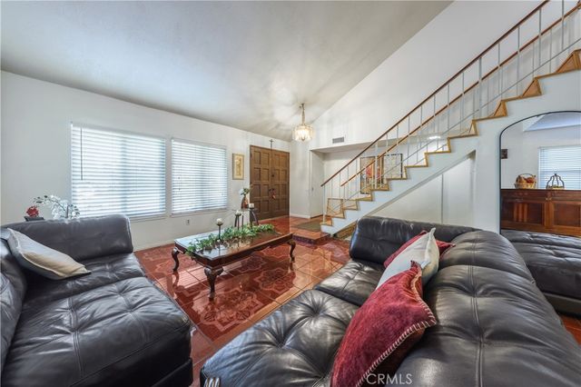 10926 Cochran Ave, Riverside, CA 92505