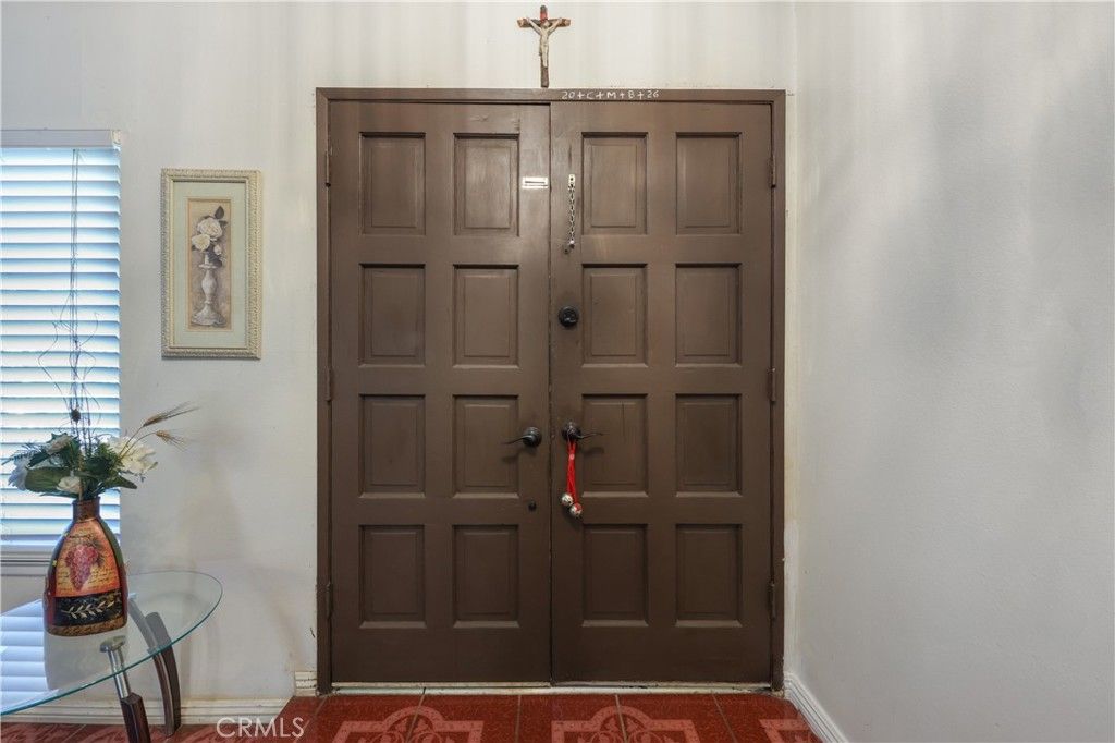 10926 Cochran Ave, Riverside, CA 92505 — photo 4