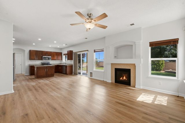 1308 Summer Breeze Drive NW, Albuquerque, NM 87120
