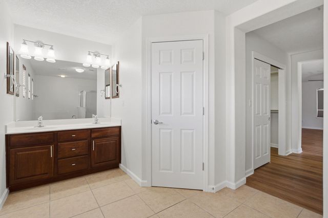 1308 Summer Breeze Drive NW, Albuquerque, NM 87120
