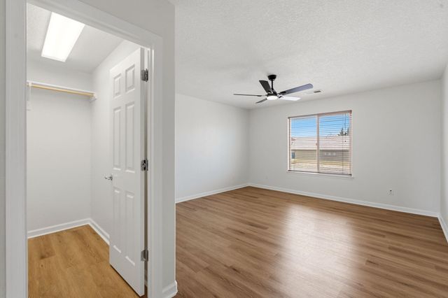 1308 Summer Breeze Drive NW, Albuquerque, NM 87120