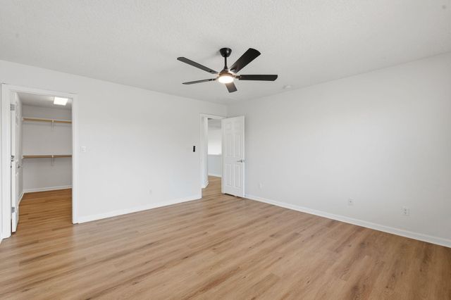 1308 Summer Breeze Drive NW, Albuquerque, NM 87120
