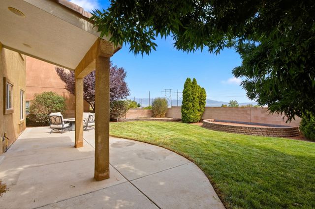 1308 Summer Breeze Drive NW, Albuquerque, NM 87120