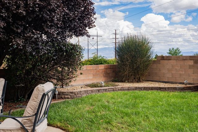 1308 Summer Breeze Drive NW, Albuquerque, NM 87120