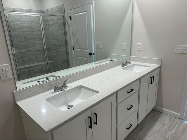 676 Rodeo Drive, Auburn, GA 30011