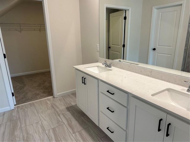 676 Rodeo Drive, Auburn, GA 30011