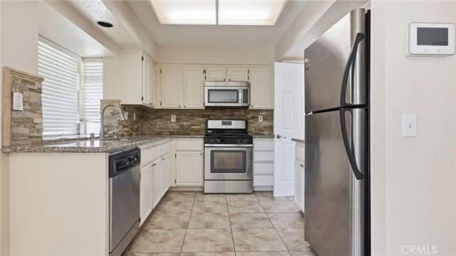 2202 Gregory, Palmdale, CA 93550