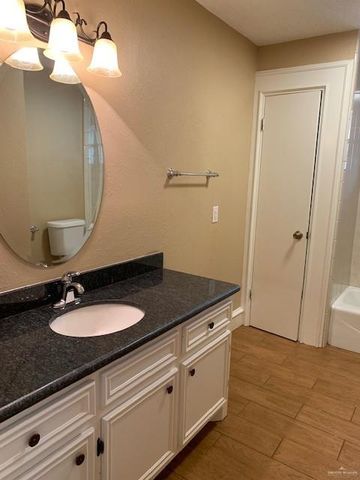 3005 Pelican Avenue, Mcallen, TX 78504