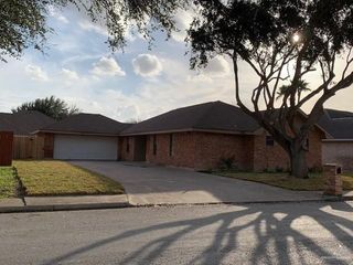 3005 Pelican Avenue, Mcallen, TX 78504