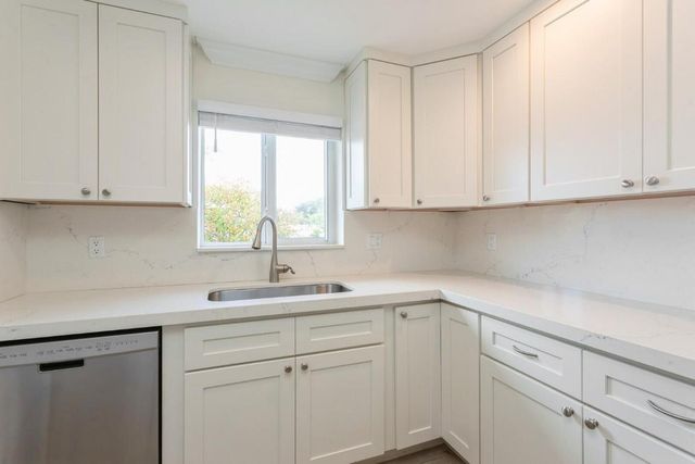 1615 Venus Avenue, Jupiter, FL 33469