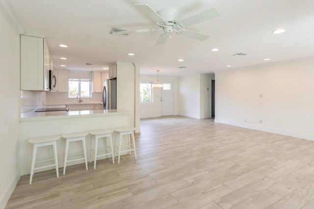 1615 Venus Avenue, Jupiter, FL 33469