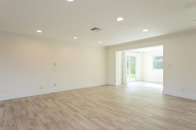 1615 Venus Avenue, Jupiter, FL 33469