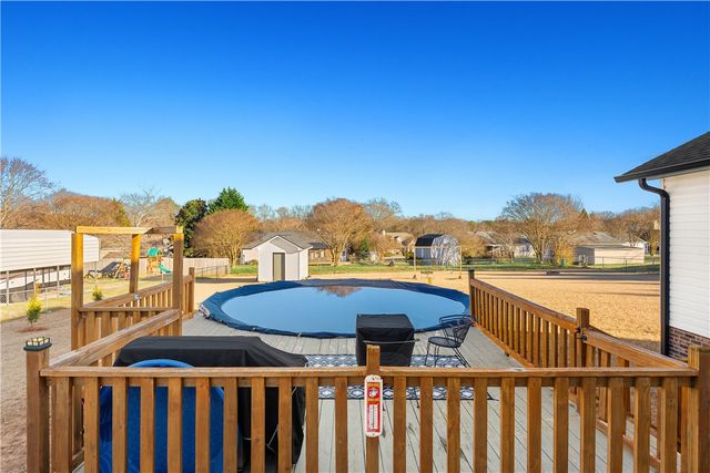 3067 Anderson Highway, Liberty, SC 29657