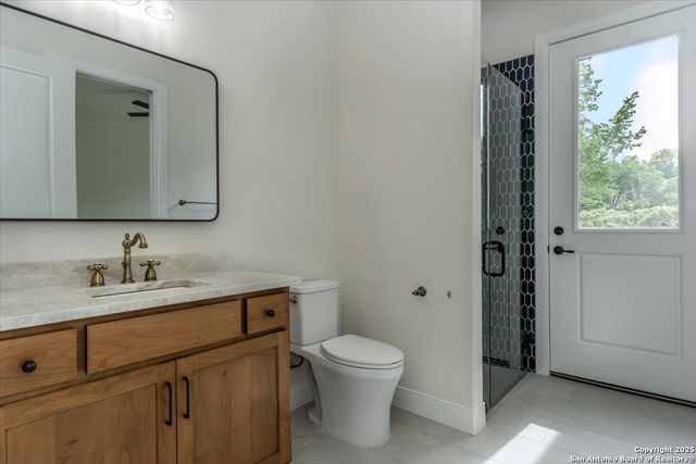 26819 Pecan Bluff, Boerne, TX 78006