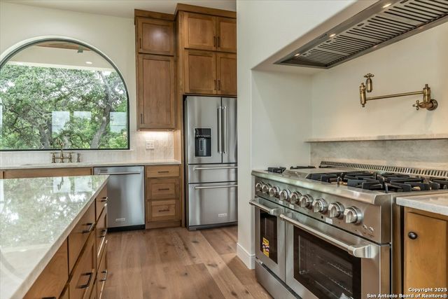 26819 Pecan Bluff, Boerne, TX 78006