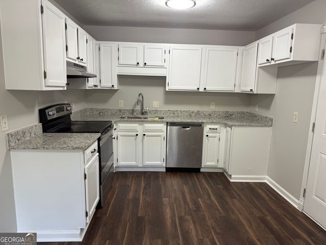 203 Westland Circle SW, Marietta, GA 30064