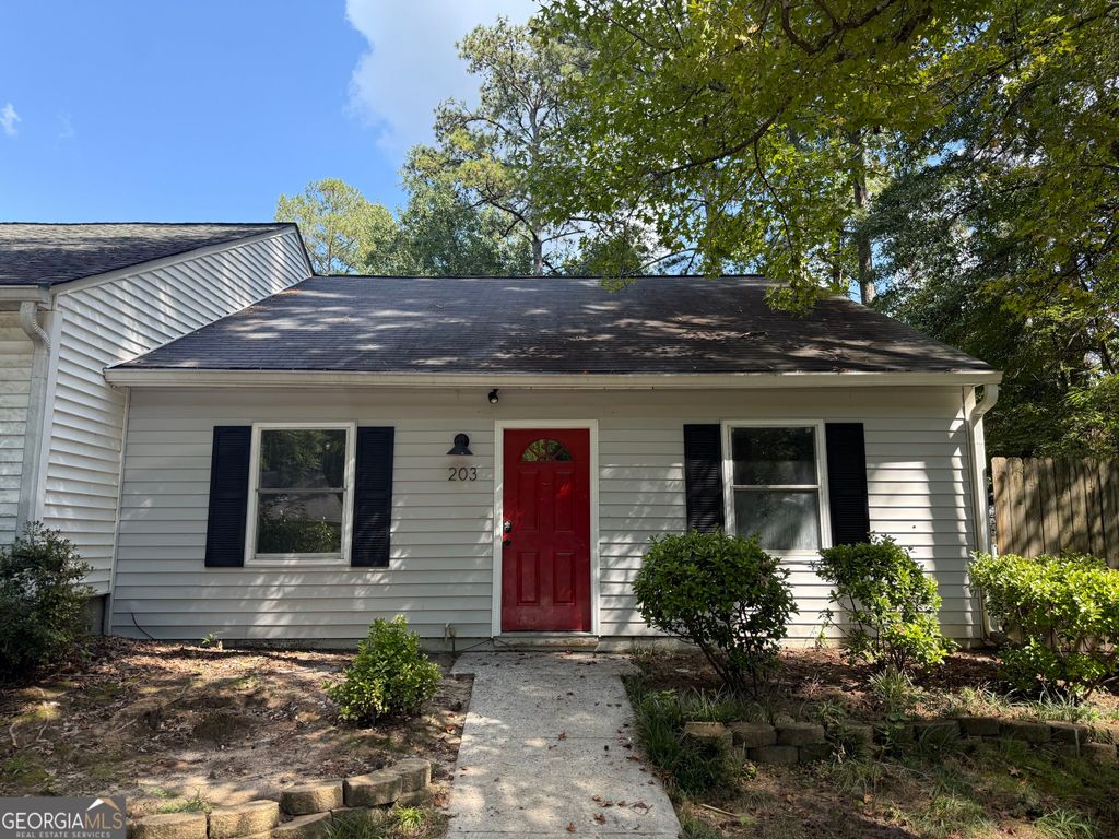 203 Westland Circle SW, Marietta, GA 30064