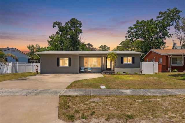 4832 5TH STREET S, St Petersburg, FL 33705